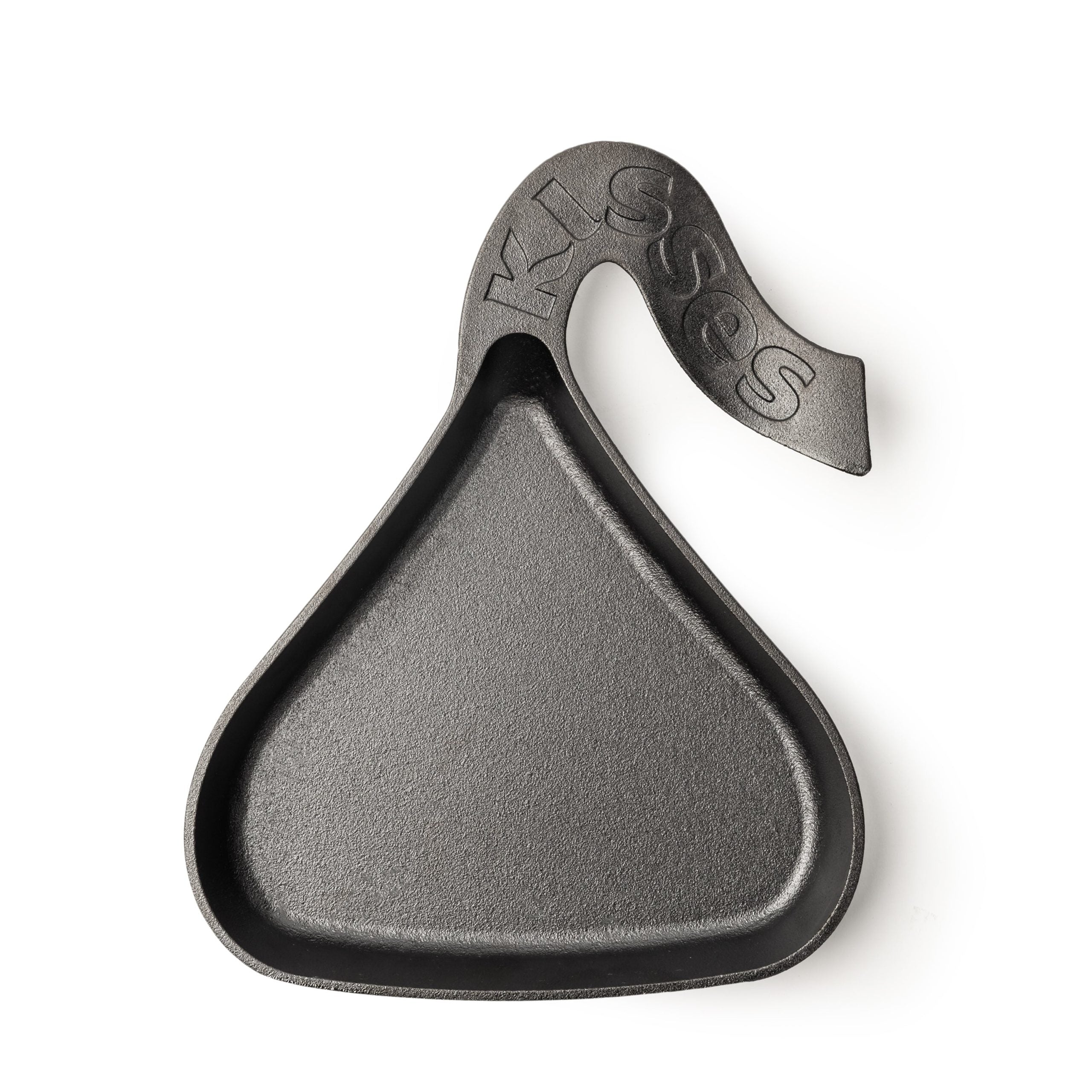 HERSHEY’S KISSES Seasoned Cast Iron KISSES Skillet
