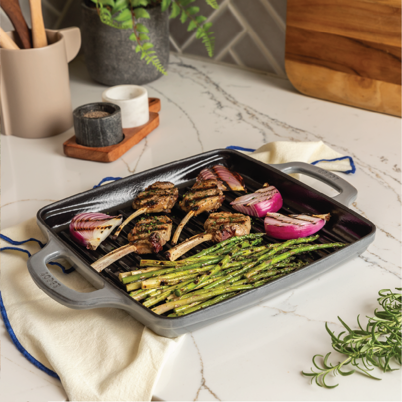 USA Enamel 11 Inch Enameled Cast Iron Grill Pan