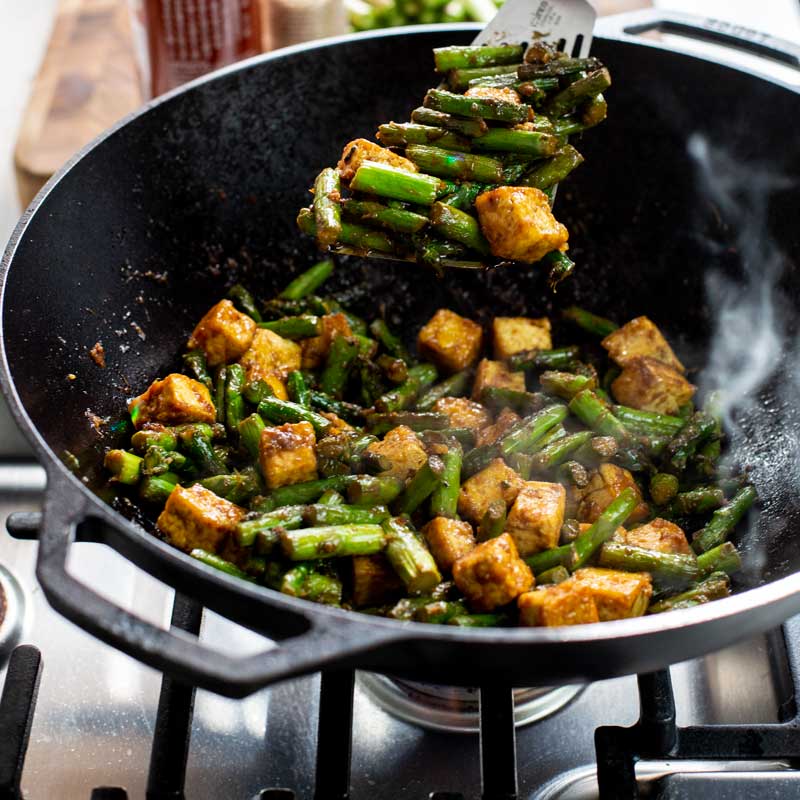 14 Inch Seasoned Cast Iron Wok