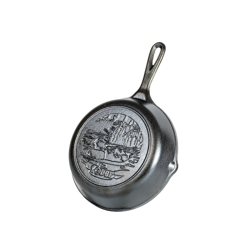 Wildlife Series? 8 Inch Cast Iron Duck Skillet