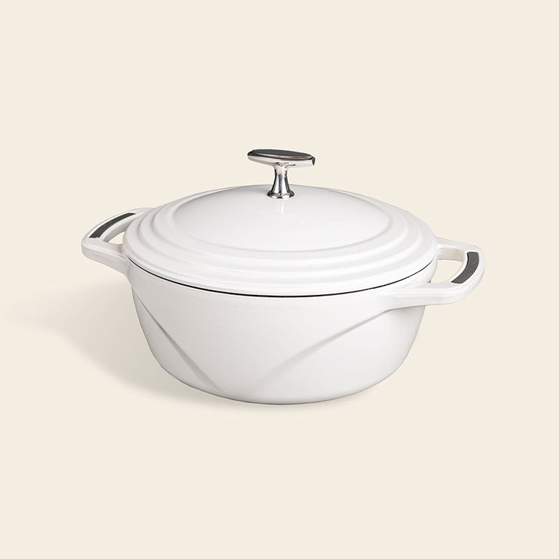 USA Enamel? Cast Iron Dutch Oven