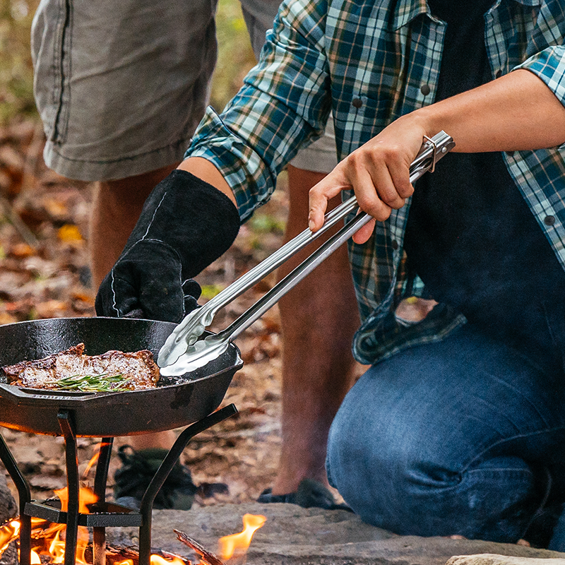 Tongs