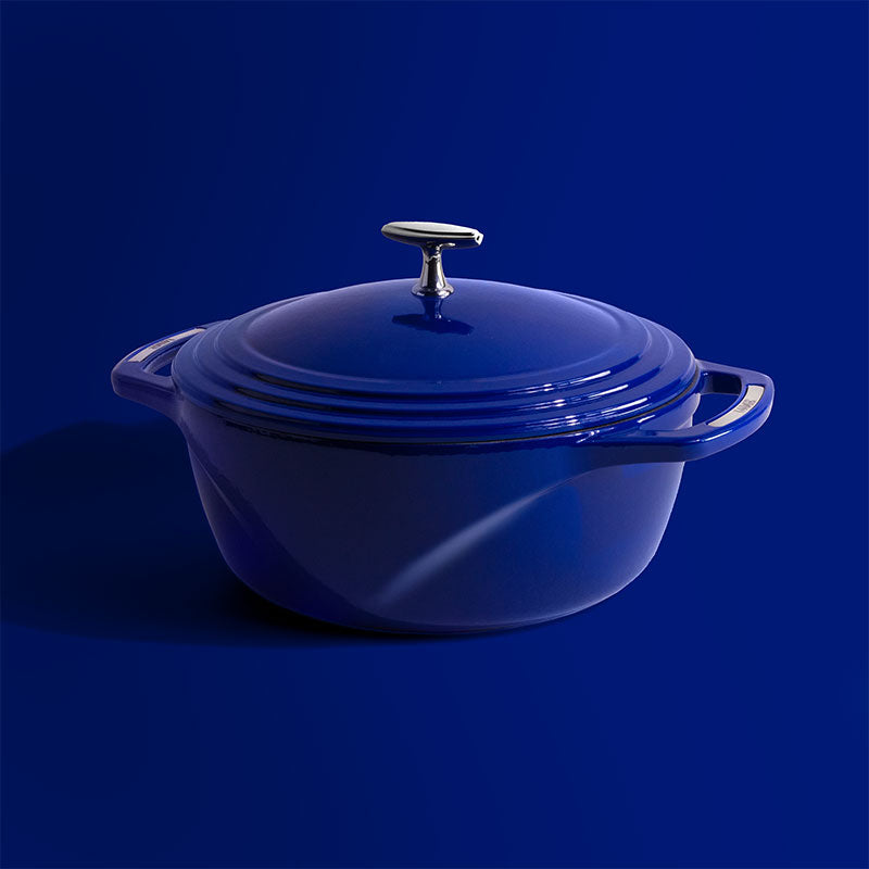 USA Enamel? Cast Iron Dutch Oven
